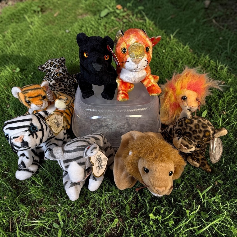 Ty Beanie Babies Wild Cat Lot of 9 Vintage tagged